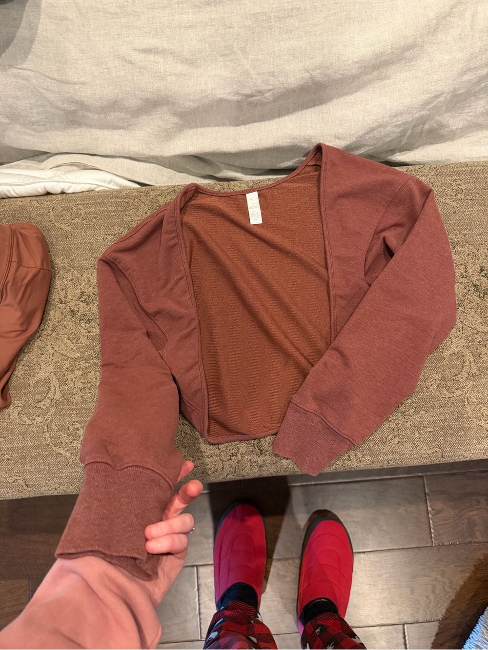 Cropped Open-Front Women's Shrug in Rust Brown
